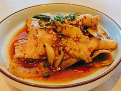-龙门阵茶屋川菜馆(武康路店)