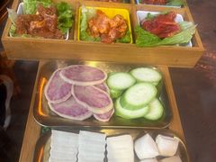 -阿昌白族石板烧·菌锅(大理古城店)
