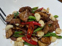 -老季市·三代非遗传承·地标美食老汁鸡(工农路店)