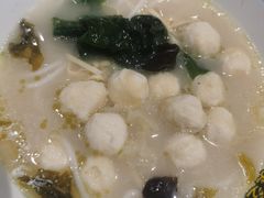 -灵芝妹子海鲜米线(凯德和平广场店)