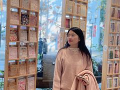 -猫的天空之城概念书店(杭州南宋御街店)