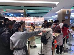 -奈雪的茶(亨特国际广场店)