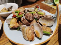 -泉畔人家·老济南经典鲁菜(大明湖店)
