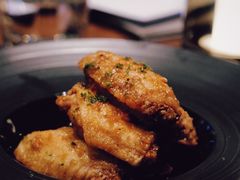 蜂蜜蒜香鸡中翅-盐说Salt Talk北美风味西餐厅(海上世界店)