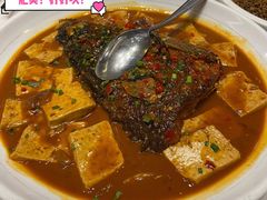 乾隆鱼头烧豆腐-乾隆美食·本帮菜(黄河路店)