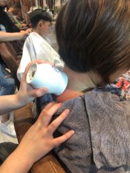 -PE SALON