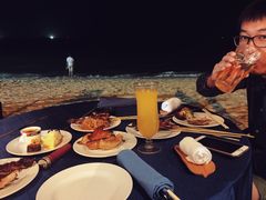 -亚龙湾喜来登·美景台大堂吧