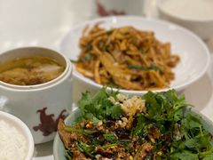 -泉上·发现DISCOVERY ·黔菜餐厅(银海元隆广场店)