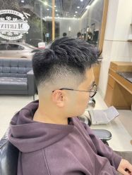 -MARTIN'S BARBER SHOP男士理发馆