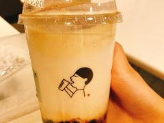 -喜茶(上海打浦桥日月光gelato lab+店)