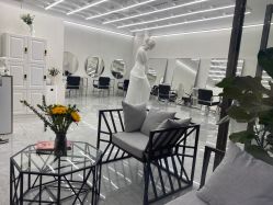 -Moyue HAIR SALON