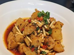 -铜锣湾·有麝自然香(渝北财富中心店)