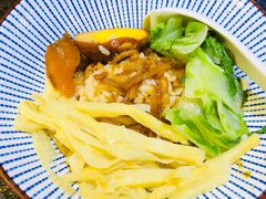 -胡须张鲁肉饭(美食文化馆店)