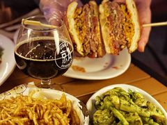 云贵酸汤风味和牛汉堡-京A Taproom·精酿餐吧(CBD店)