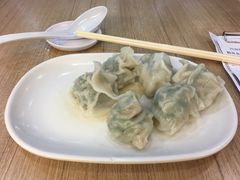 -四海游龙锅贴专门店(机场店)