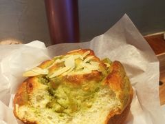 抹茶栗子卷-窑滚面包专门店(马鞍山金鹰店)