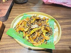 -良米山·云南野生菌过桥米线(上海首店)