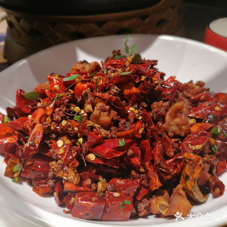 秋意浓，桂花雨，龙泉山下味美山城