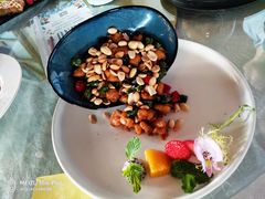 -遇花缘·点心·中西融合菜(美吉特广场店)