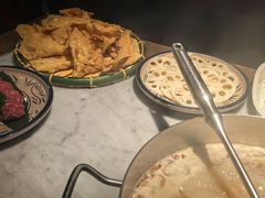 -尚尚仙·酸汤猪手·猪肚鸡火锅(华联万柳购物中心店)