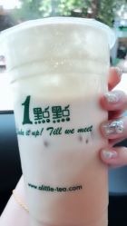 -U mi Nail美甲工作室
