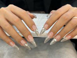 -斯馨·健康美甲美睫