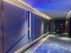 -珠海拱北口岸智选假日酒店