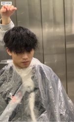 -V+SALON造型