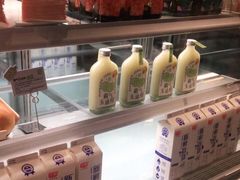 -奈雪的茶(青岛卓悦里INTOWN店)