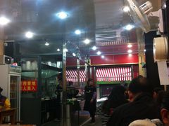 大堂-潘国仙耳光馄饨(黄家阙路店)