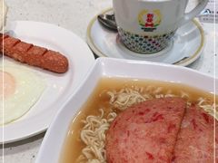 -香港新发烧腊茶餐厅(水围店)