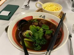 -静香HOUSE·全时段融合餐厅(七星欢乐颂店)