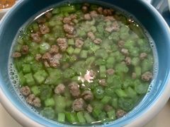 -左庭右院鲜牛肉火锅(浦江欢乐颂店)