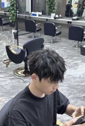 -M1山木造型国潮男士发型定制