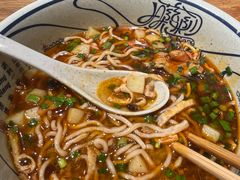 -陇上秦轩西安biangbiang面(朝龙汇店)