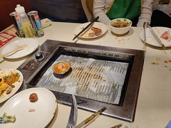 -爱客得牛排海鲜烤肉·火锅自助(春熙路黑金好店)
