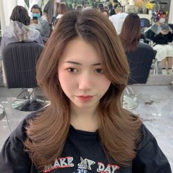 点击看大图 -COMO SALON 烫染可茉发型