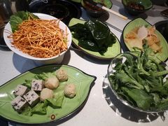 -一叶一世界·素食餐厅(锦华万达店)