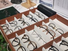 -肆兮眼镜·蔡司·徕卡战略合作店(大坪店)