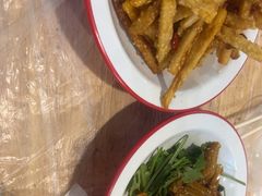 -郑记•不夜城烧烤•龙虾•虾蟹(黄鹤楼店)