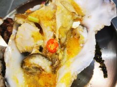 -围炉肉舍•炭烤活鳗•丹东海鲜烤肉(步行街店)