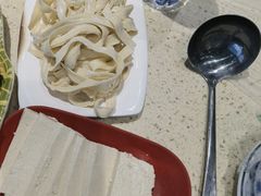 -九寨沟特色牦牛肉汤锅