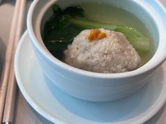 扬州蟹粉狮子头-翡翠江南(国贸商城店)