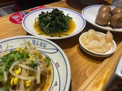 -陇上秦轩西安biangbiang面(EFC欧美金融商业城店)