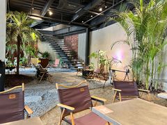 -J Create城市露营咖啡·简餐·宠物(上海动物园店)