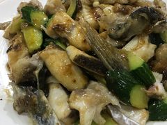 生炒鱼头-广迎居老正兴菜馆