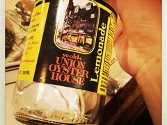 自产品牌柠檬水-Union Oyster House