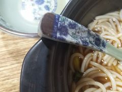 -红卫粉丝煲(艮塔东路店)