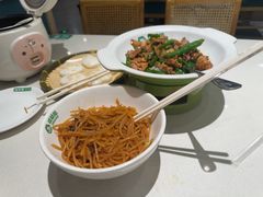 -绿草地·湘菜(7mall店)