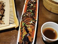 -东口码头·烧鸽子·鱼头泡饼·地方菜(金鹰悦城店)